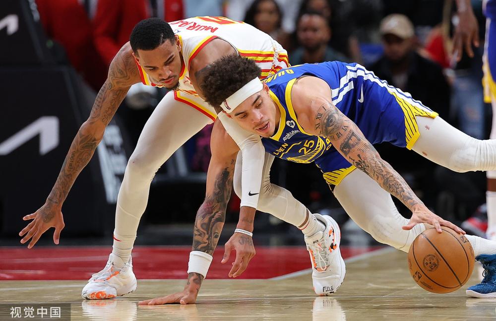 足的交手 足的交手